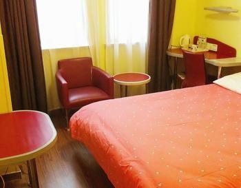 Home Inn Linzi Bus Station Qingzhou ภายนอก รูปภาพ