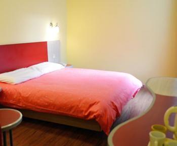 Home Inn Linzi Bus Station Qingzhou ภายนอก รูปภาพ
